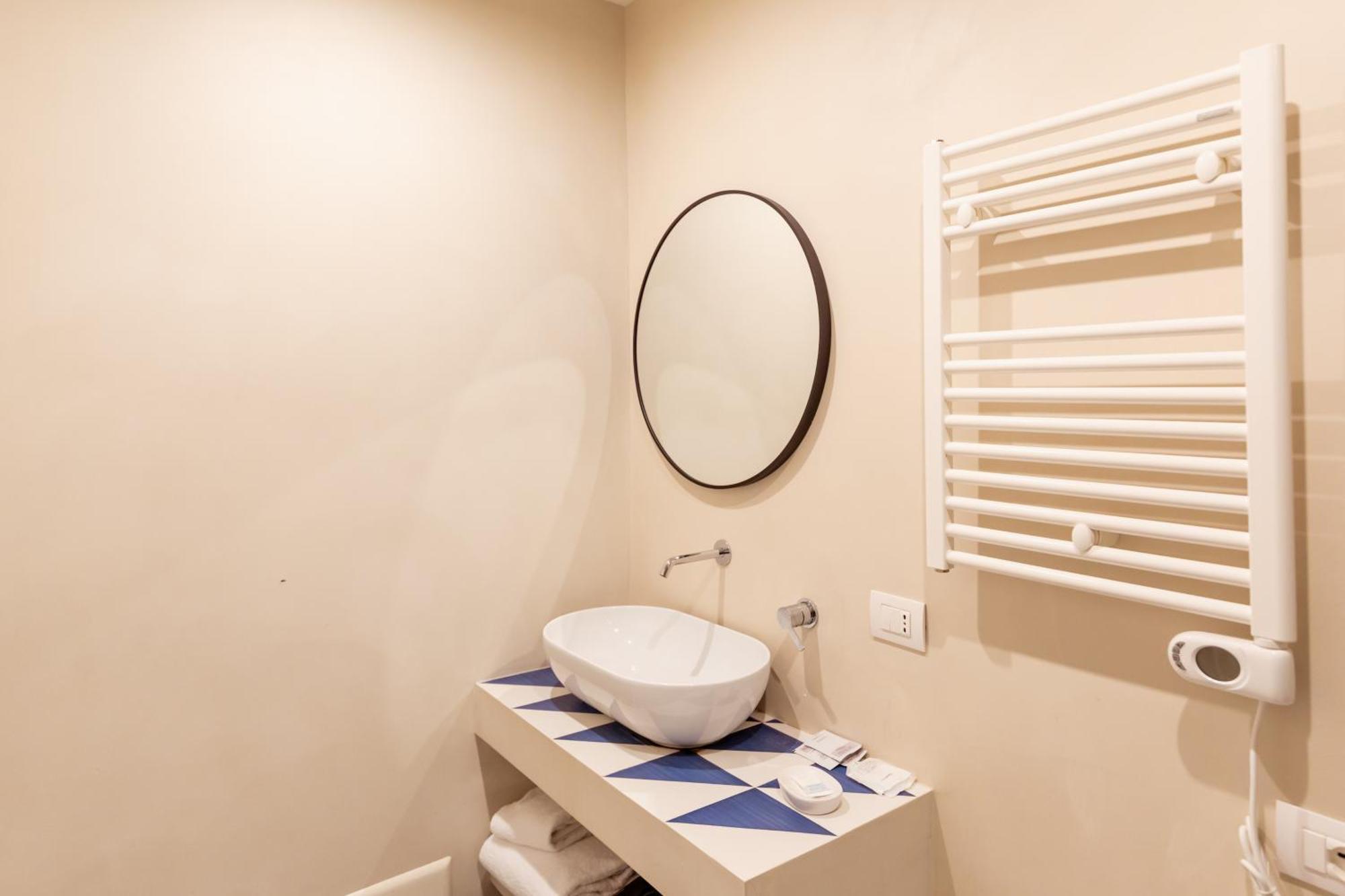 Residenza Umberto I Otel Napoli Dış mekan fotoğraf